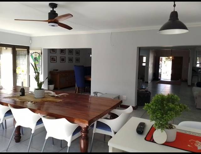 7 BEDROOM HOUSE FOR SALE IN BRACKENHURST